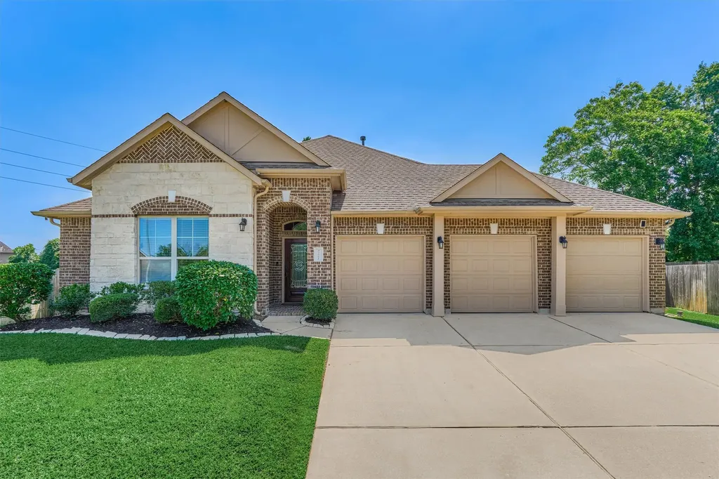 21007 Courtly Manner Court Tomball TX 77375