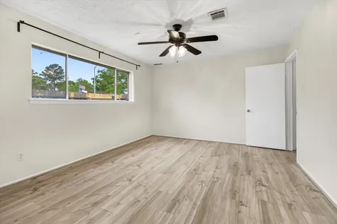 19006 Neath Street Humble TX 77346