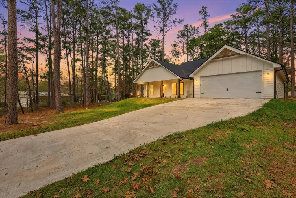 235 Dogwood Road Brookeland TX 75931