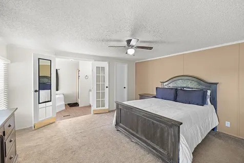 2592 County Road 152 Bedias TX 77831