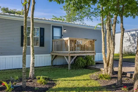 2592 County Road 152 Bedias TX 77831