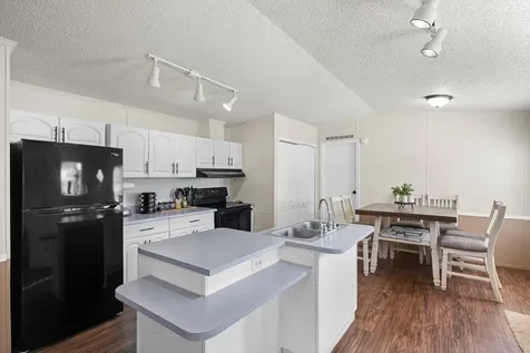 2592 County Road 152 Bedias TX 77831