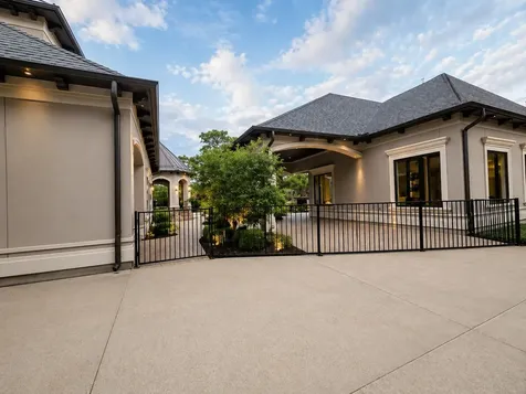917 Sunset Drive Friendswood TX 77546