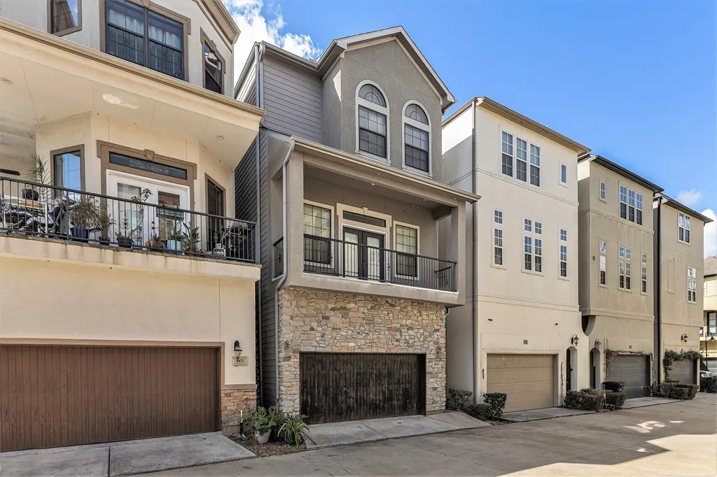 4104 Bonner View Lane Houston TX 77007