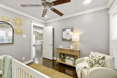 829 E 27th Street Houston TX 77009