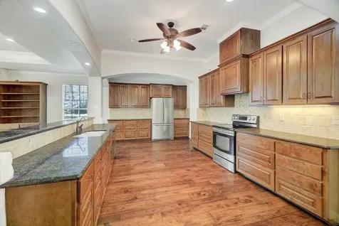2501 Fm 1008 Dayton TX 77535