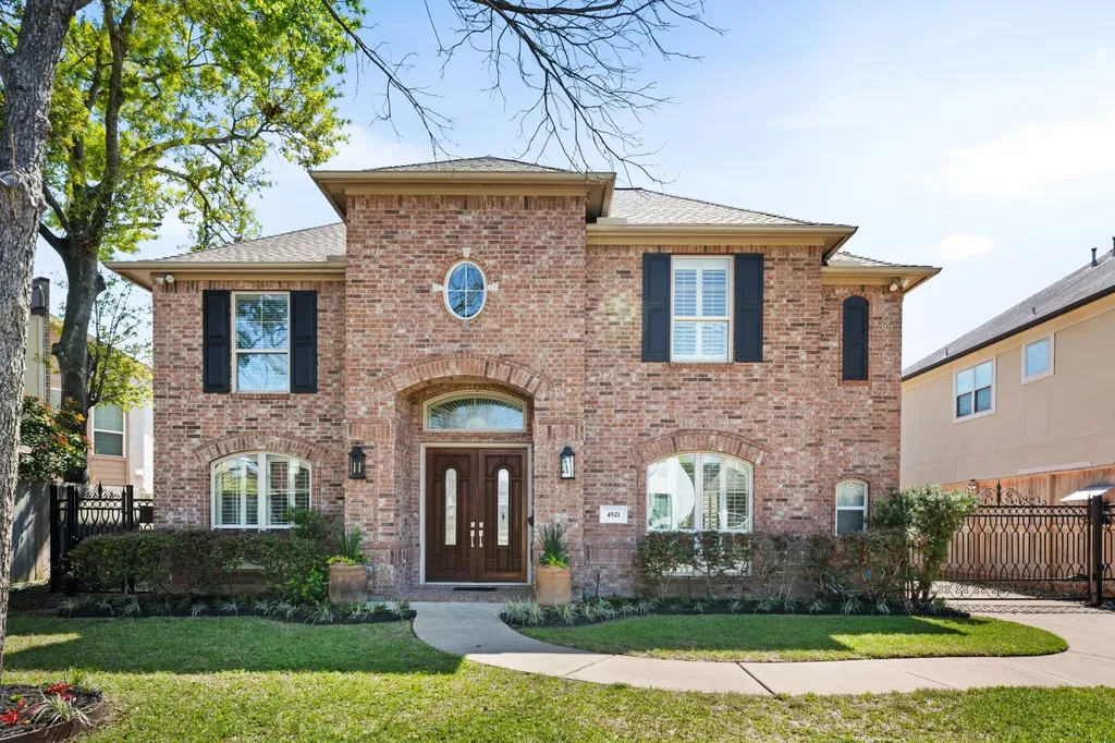 4521 Mayfair Street Bellaire TX 77401