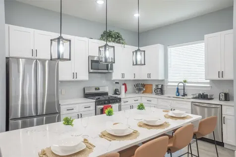 2214 Des Chaumes Street Houston TX 77026