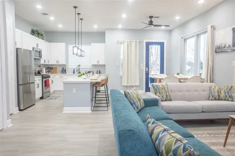 2214 Des Chaumes Street Houston TX 77026