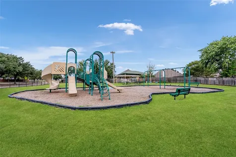 2527 Silver Trumpet Drive Katy TX 77449