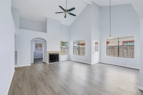 2527 Silver Trumpet Drive Katy TX 77449