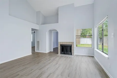 2527 Silver Trumpet Drive Katy TX 77449