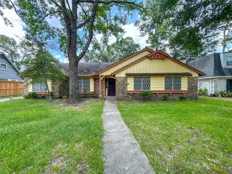 5907 Darkwood Drive Houston TX 77088