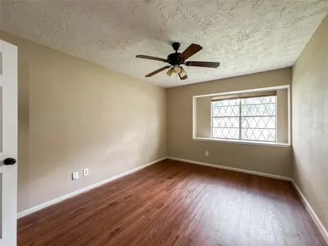 5907 Darkwood Drive Houston TX 77088
