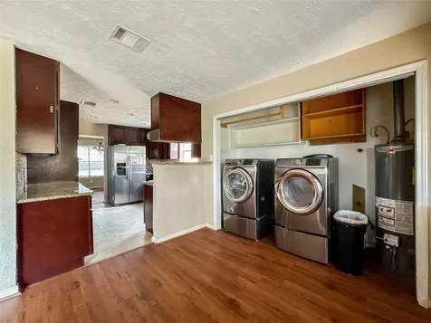 5907 Darkwood Drive Houston TX 77088