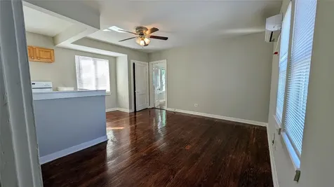 2409 Ridgewood Street Houston TX 77006