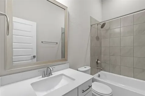 11 Victorian Run Sugar Land TX 77498