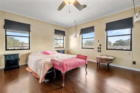 374 Harbor View Drive Livingston TX 77351