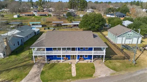 374 Harbor View Drive Livingston TX 77351