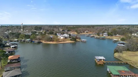 374 Harbor View Drive Livingston TX 77351