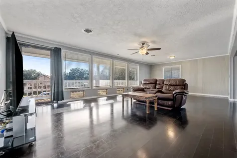 374 Harbor View Drive Livingston TX 77351