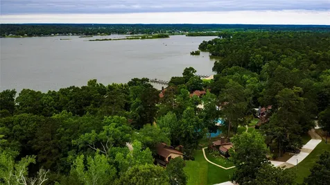133 Fountain Lake 133 Livingston TX 77351