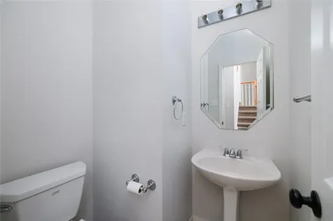 107 N Sunny Slope Circle The Woodlands TX 77381