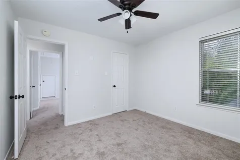 107 N Sunny Slope Circle The Woodlands TX 77381