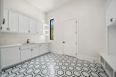 4458 Lily Bean Montgomery TX 77316