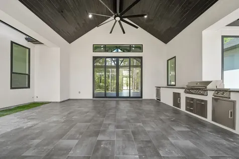 4458 Lily Bean Montgomery TX 77316