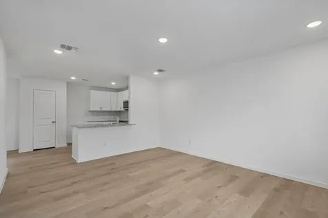 30514 Wolfburn Street Waller TX 77484