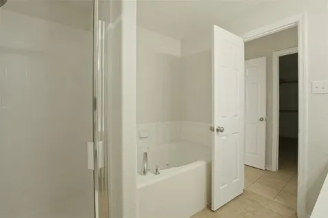 4754 Chisholm Hollow Fresno TX 77545