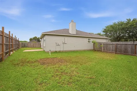 4754 Chisholm Hollow Fresno TX 77545