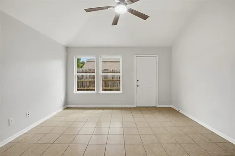 4754 Chisholm Hollow Fresno TX 77545