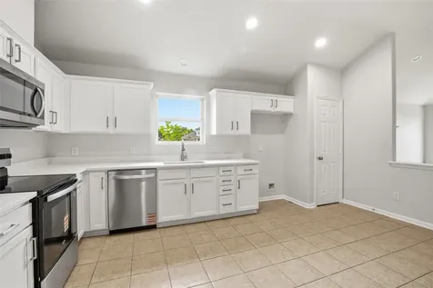 4754 Chisholm Hollow Fresno TX 77545