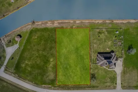 6818 Brazos Lakes Drive Richmond TX 77469
