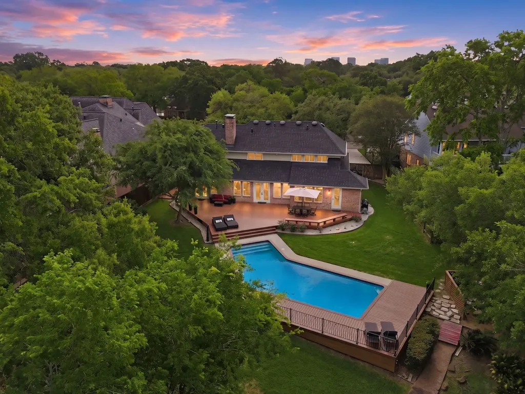 1226 Heathwood Drive Houston TX 77077