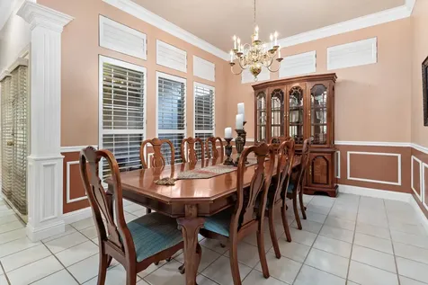 21 Sandelwood Trl Trail Beaumont TX 77706