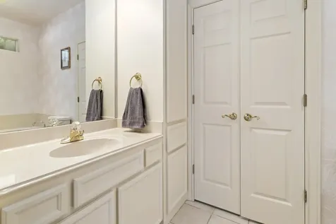 21 Sandelwood Trl Trail Beaumont TX 77706