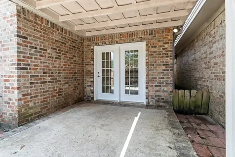 21 Sandelwood Trl Trail Beaumont TX 77706