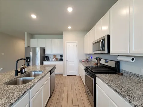 24811 Crimson Pine Drive Houston TX 77336