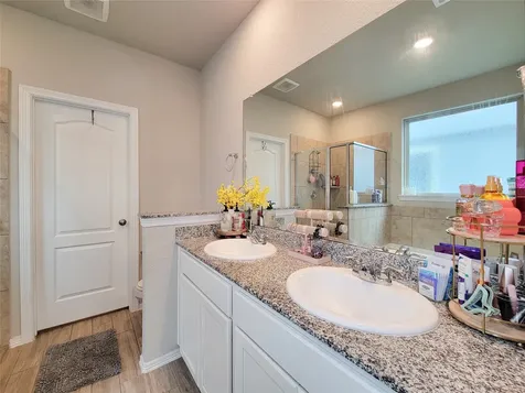 24811 Crimson Pine Drive Houston TX 77336