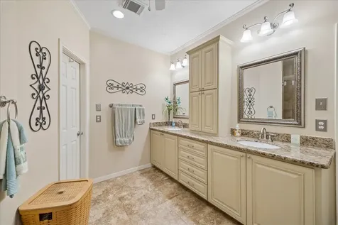 2102 Grand Mesa Drive Kingwood TX 77345