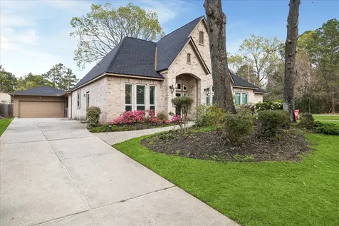 2102 Grand Mesa Drive Kingwood TX 77345