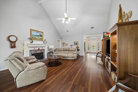 2102 Grand Mesa Drive Kingwood TX 77345