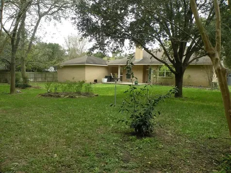 213 Duerr Drive Bellville TX 77418