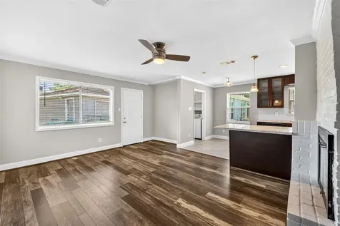 5519 Ariel Street Houston TX 77096
