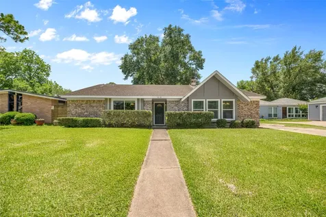 5519 Ariel Street Houston TX 77096