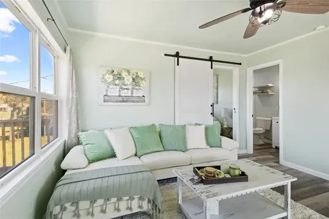 4020 4th Street Galveston TX 77554