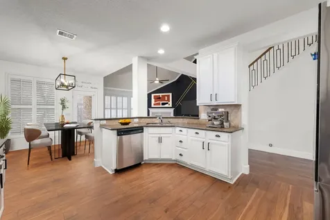 13834 Lake Livingston Drive Houston TX 77044